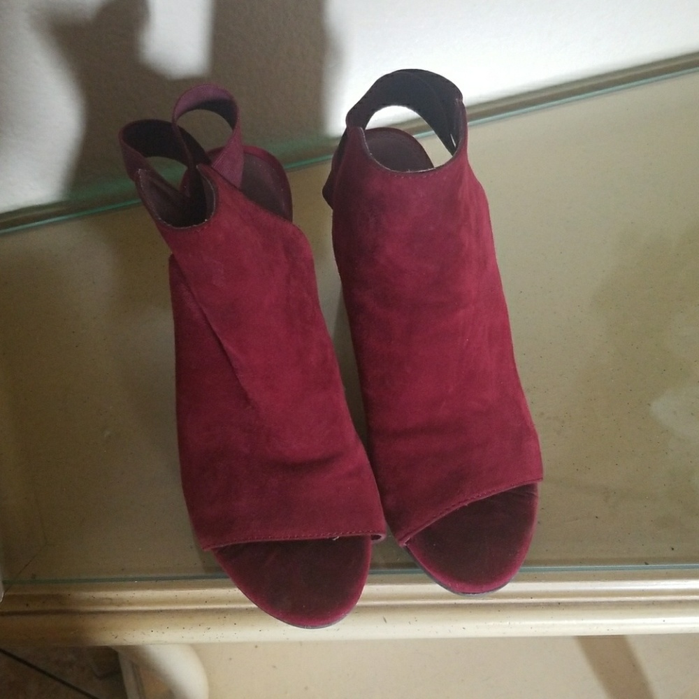 Kenneth Cole shoes